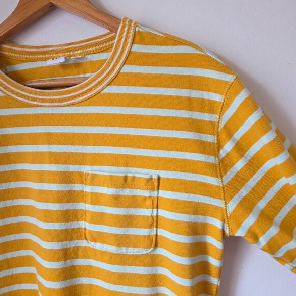 EUC GAP STRIPED YELLOW WHITE CREW NECK LONGSLEEVES COTTON TOP SIZE MEDIUM - Picture 8 of 14